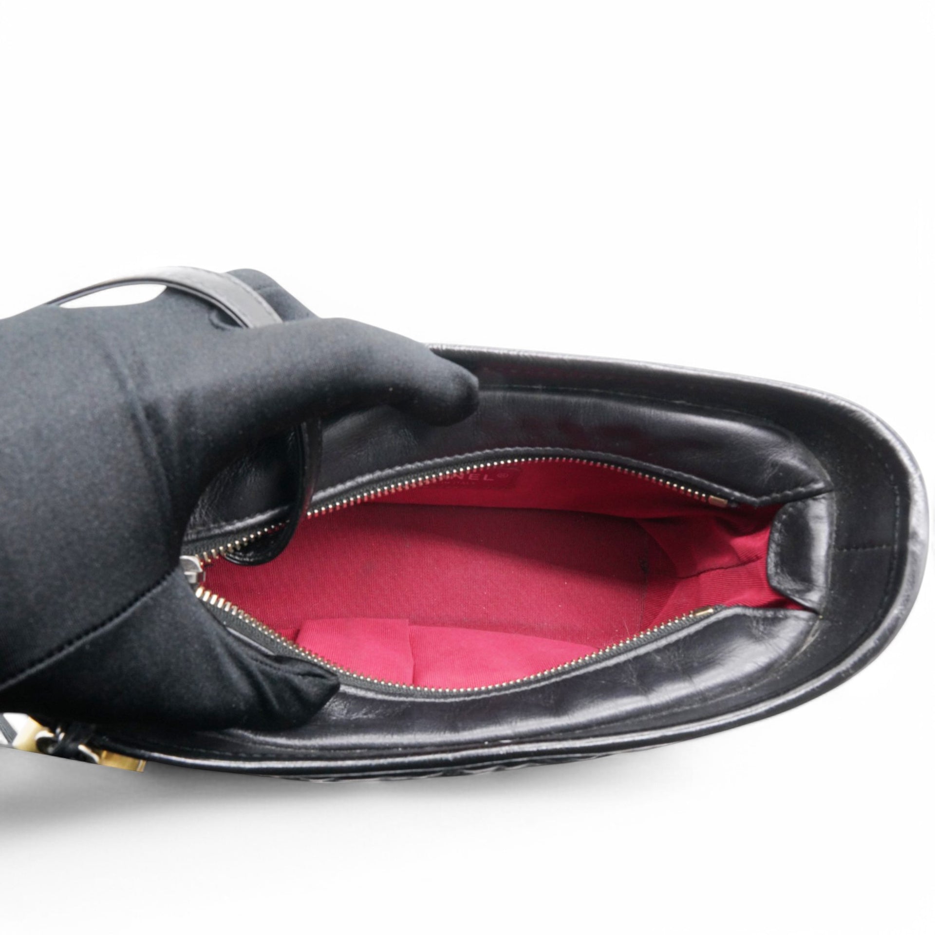 Aged Quilted Small Gabrielle Hobo Black