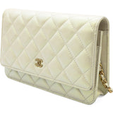 Iridescent Quilted Wallet On Chain WOC