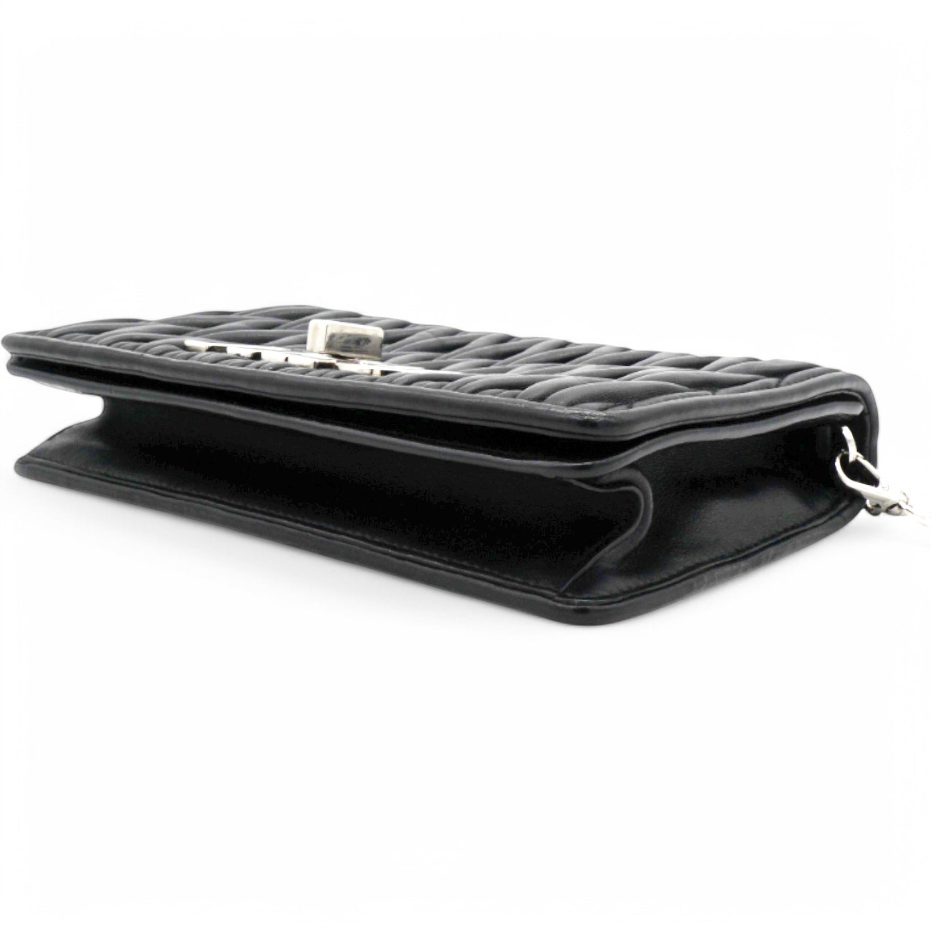 Tessuto Matelasse Delice Miu Logo Bag Black