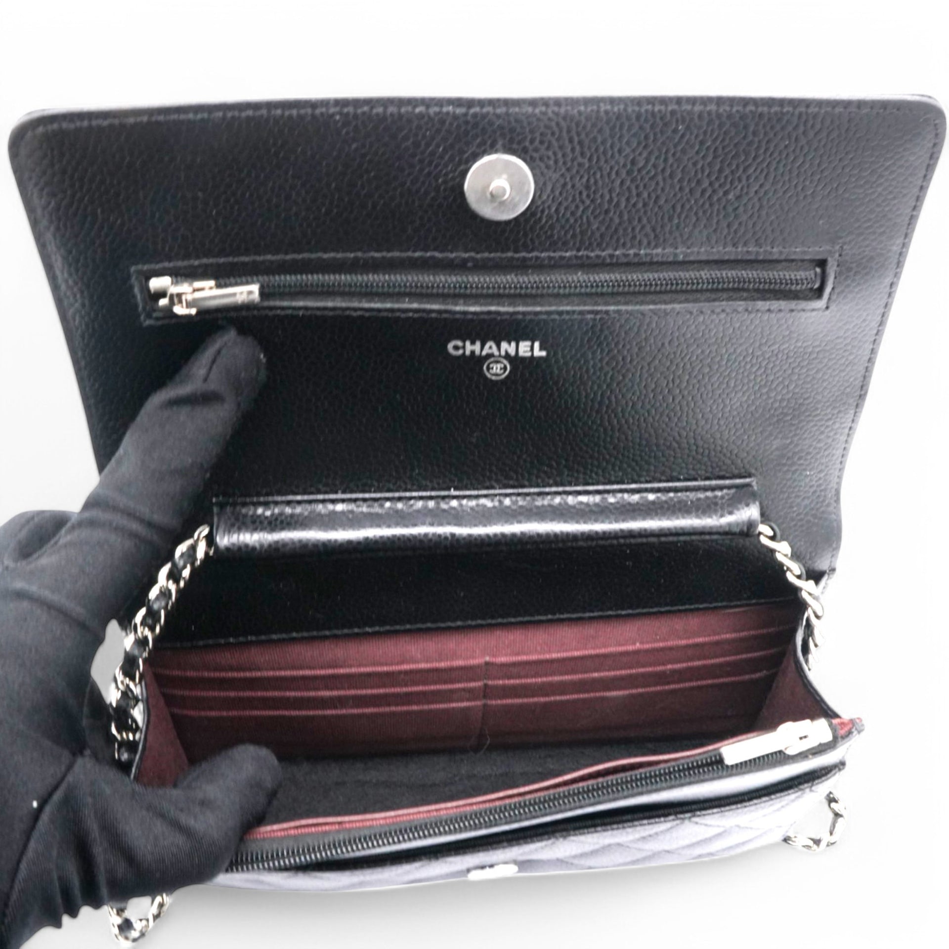 Caviar Quilted Wallet On Chain WOC Black NFC