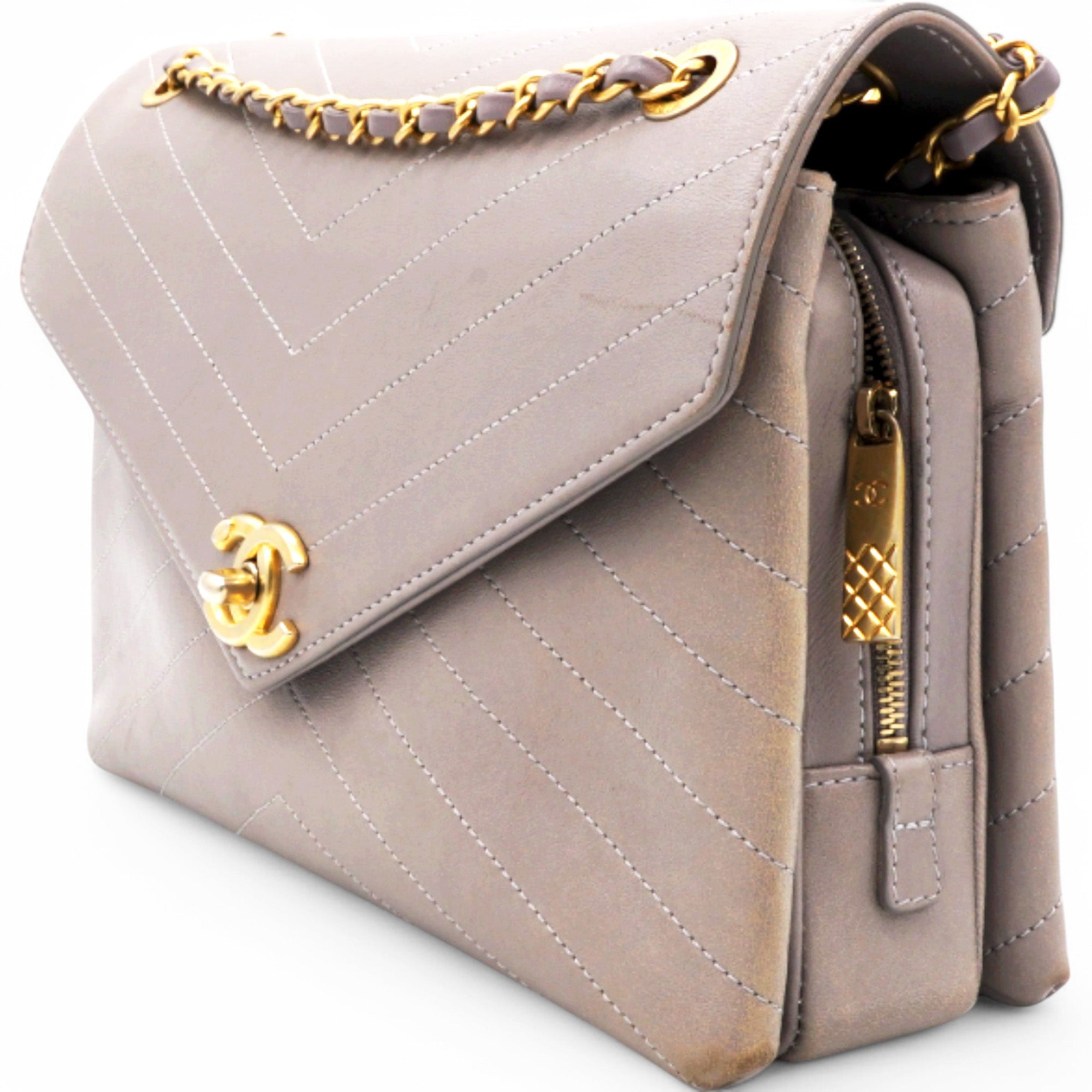 Chevron Quilted Statement Flap Purple Grey
