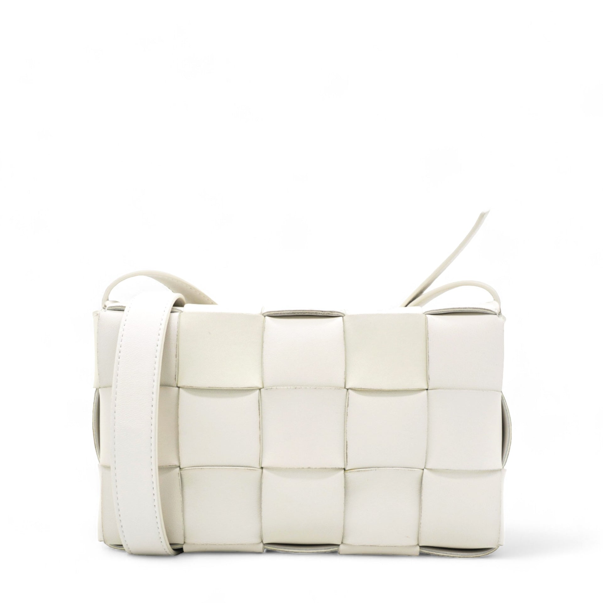 Lambskin Maxi Intrecciato Small Cassette Crossbody Bag White