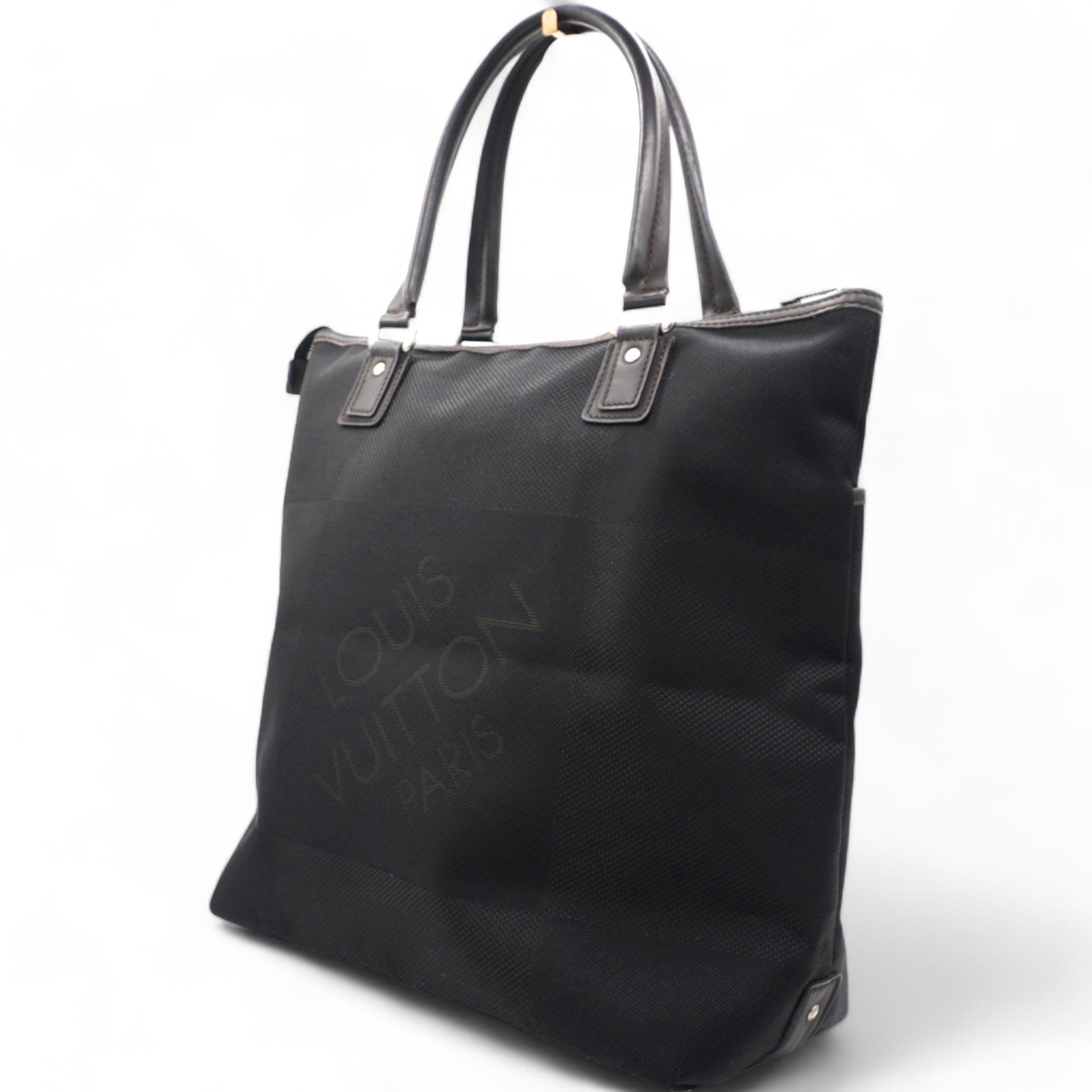 Damier Geant Cougar Tote Black