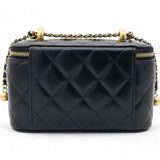 Lambskin Quilted Small Pearl Crush Vanity Case With Chain Black