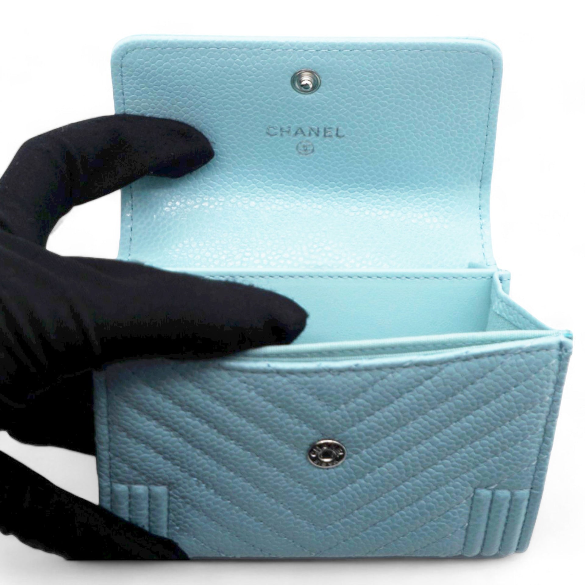 Caviar Chevron Quilted Boy Card Holder Wallet Light Blue