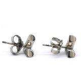 Essential V Stud Earrings Silver