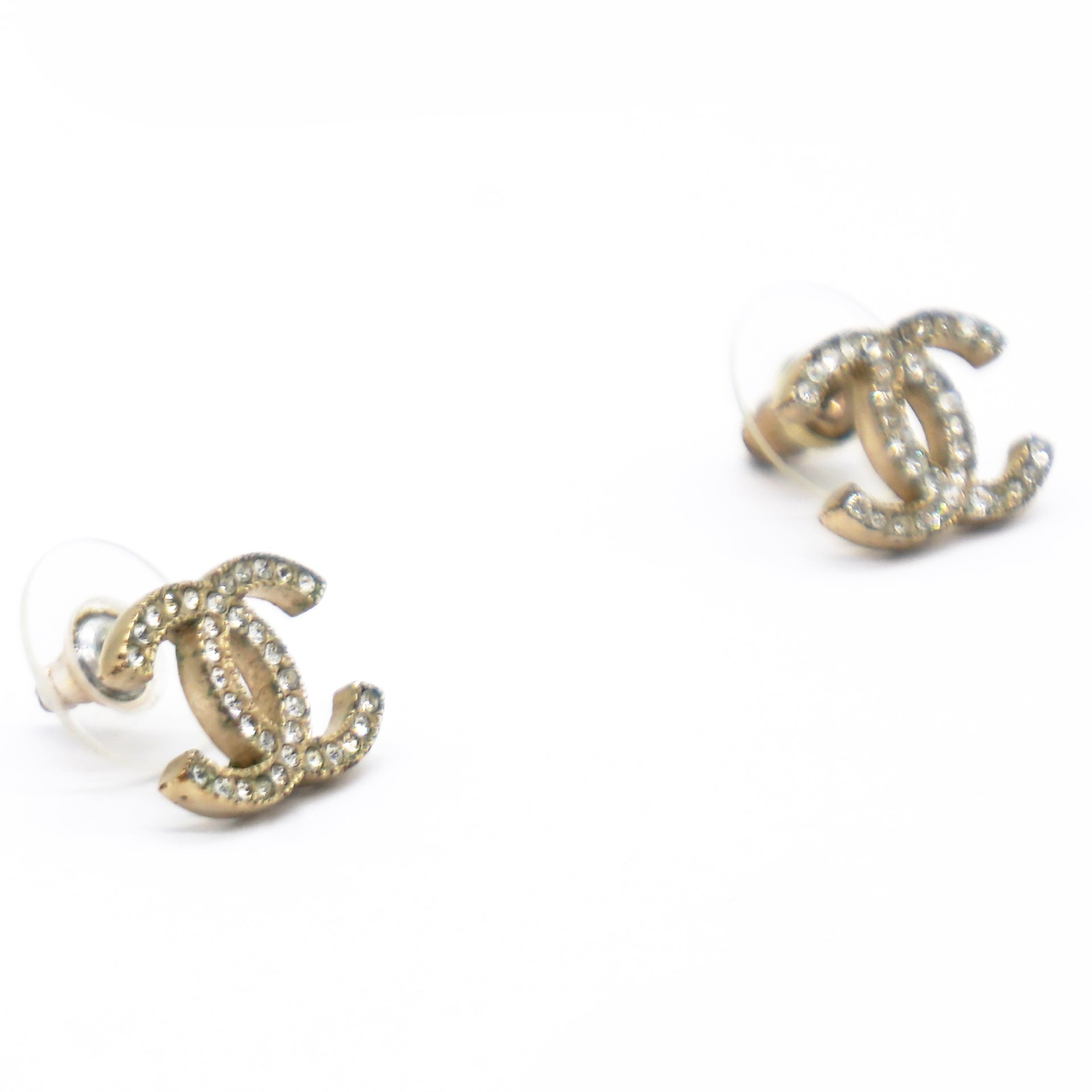 Classic CC Turnlock Earrings