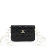 Calfskin Quilted Maxi Pearls Card Holder Flap With Chain Black