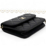 Calfskin Quilted Maxi Pearls Card Holder Flap With Chain Black