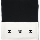 Black and White Knitted Scarf