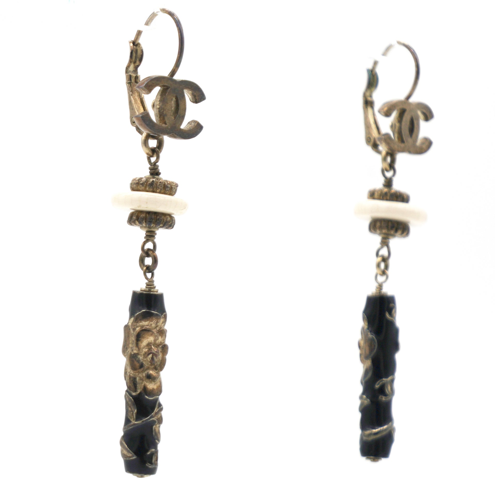 Enamel CC Earrings Black Gold