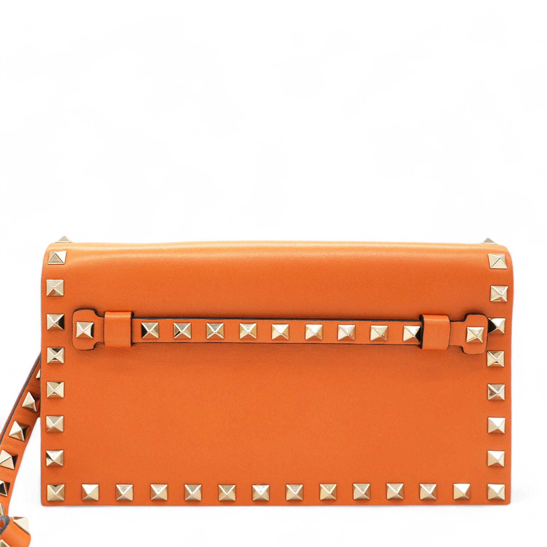 Garavani Nappa Rockstud Wristlet Clutch Camel