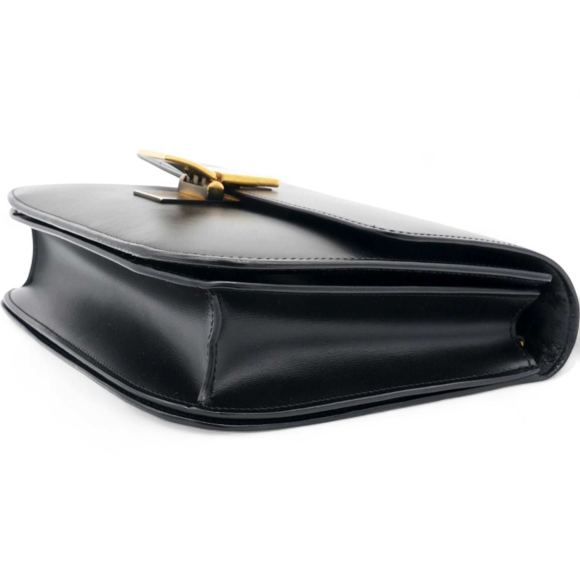 Box Calfskin Medium Classic Box Flap Bag Black