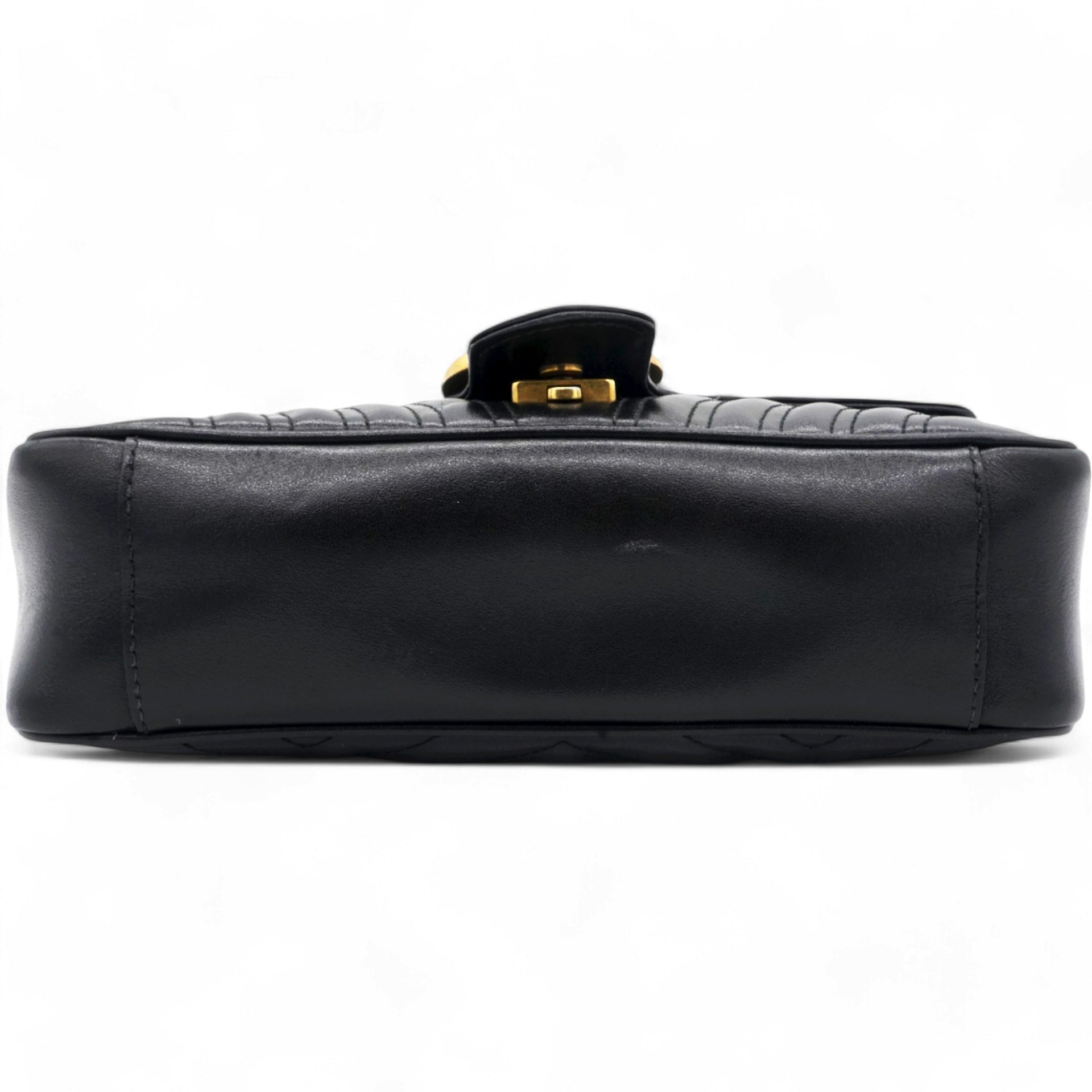 Matelasse Medium GG Marmont Shoulder Bag Black