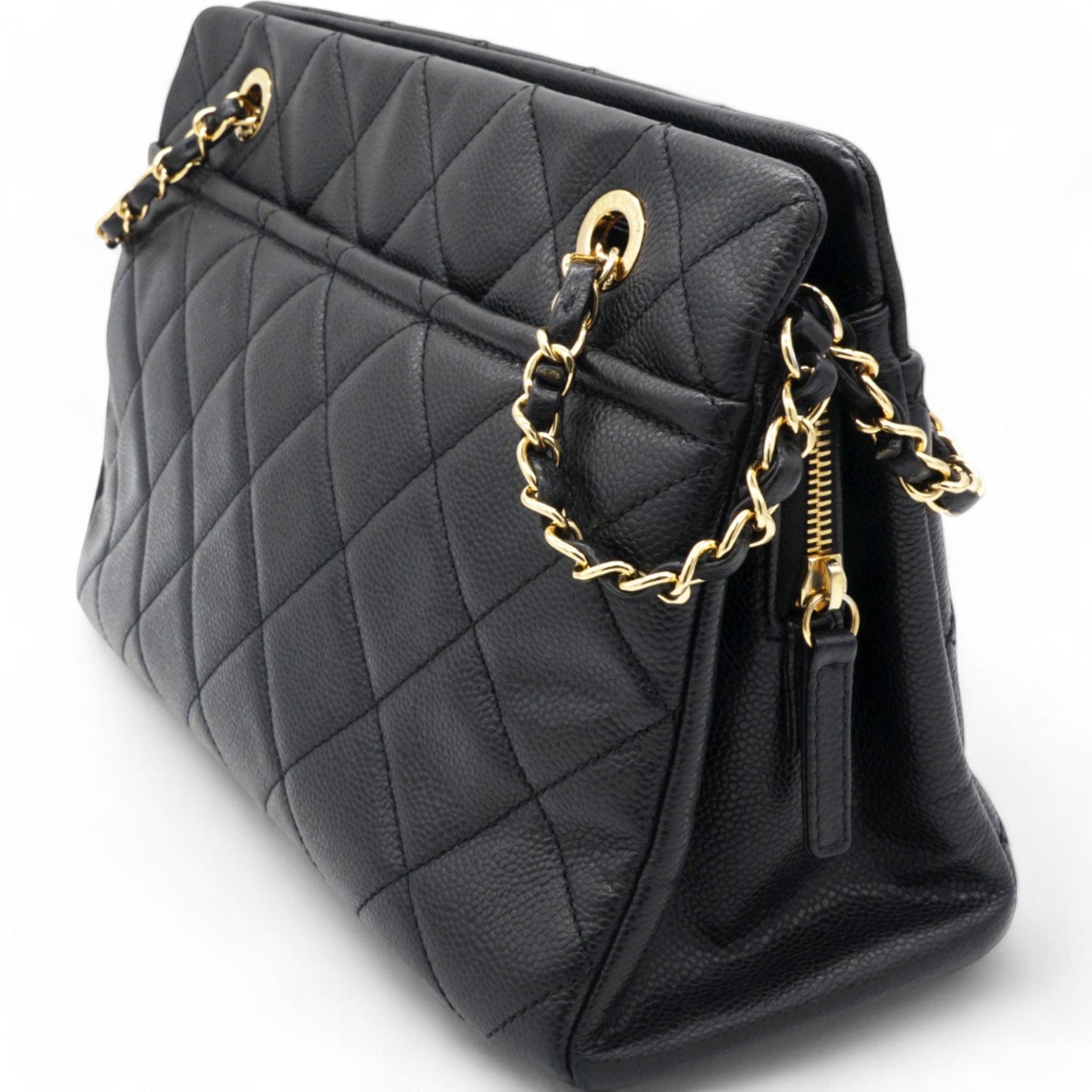 Caviar Quilted Timeless CC Soft Tote Black