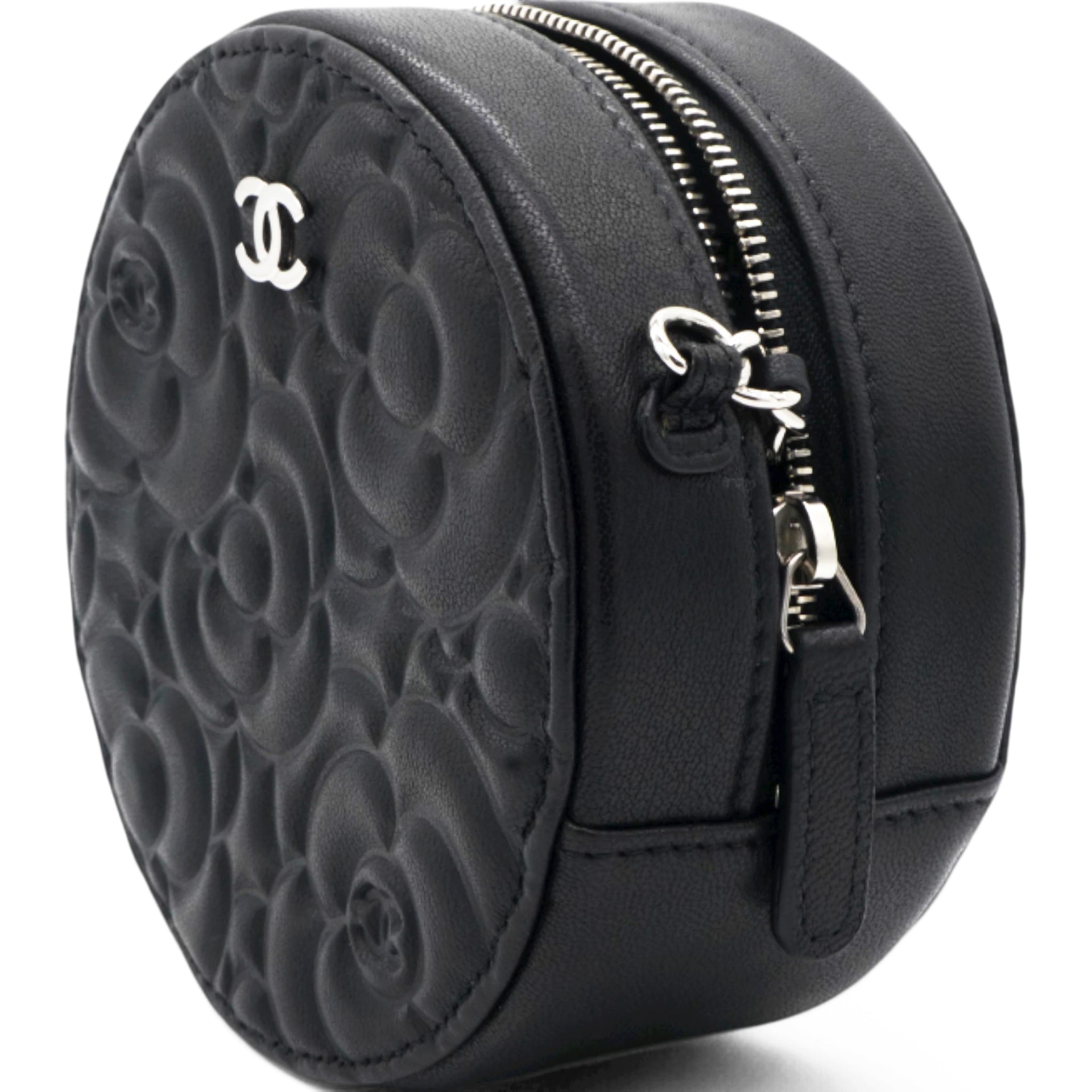 Caviar Camellia Embossed Round Clutch With Chain Black