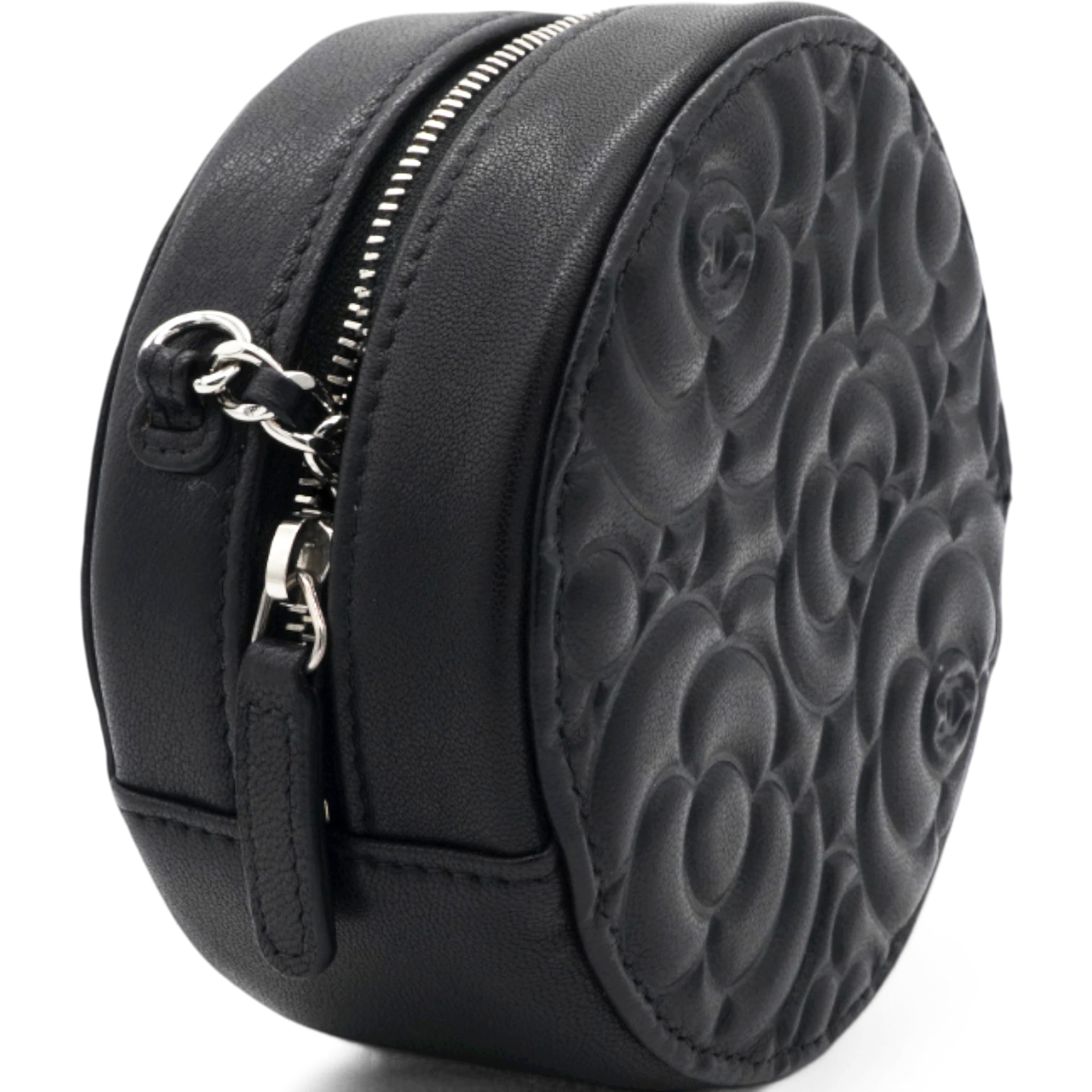 Caviar Camellia Embossed Round Clutch With Chain Black