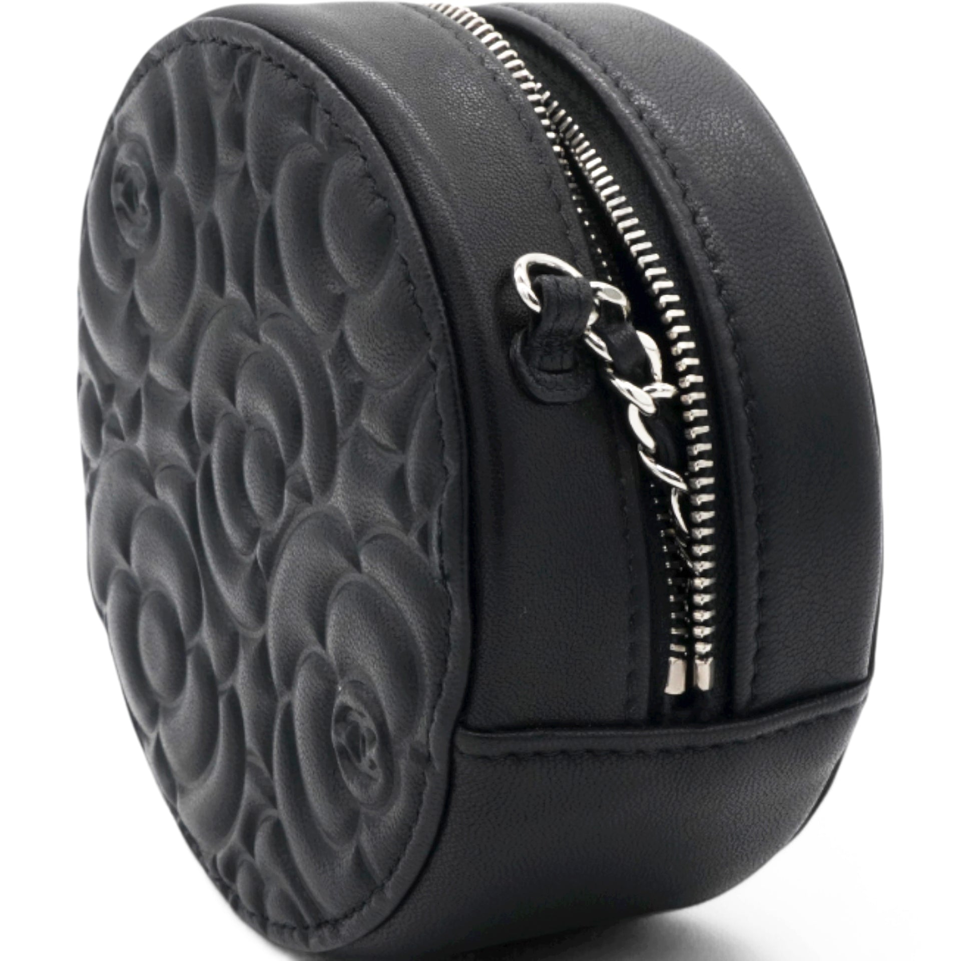 Caviar Camellia Embossed Round Clutch With Chain Black