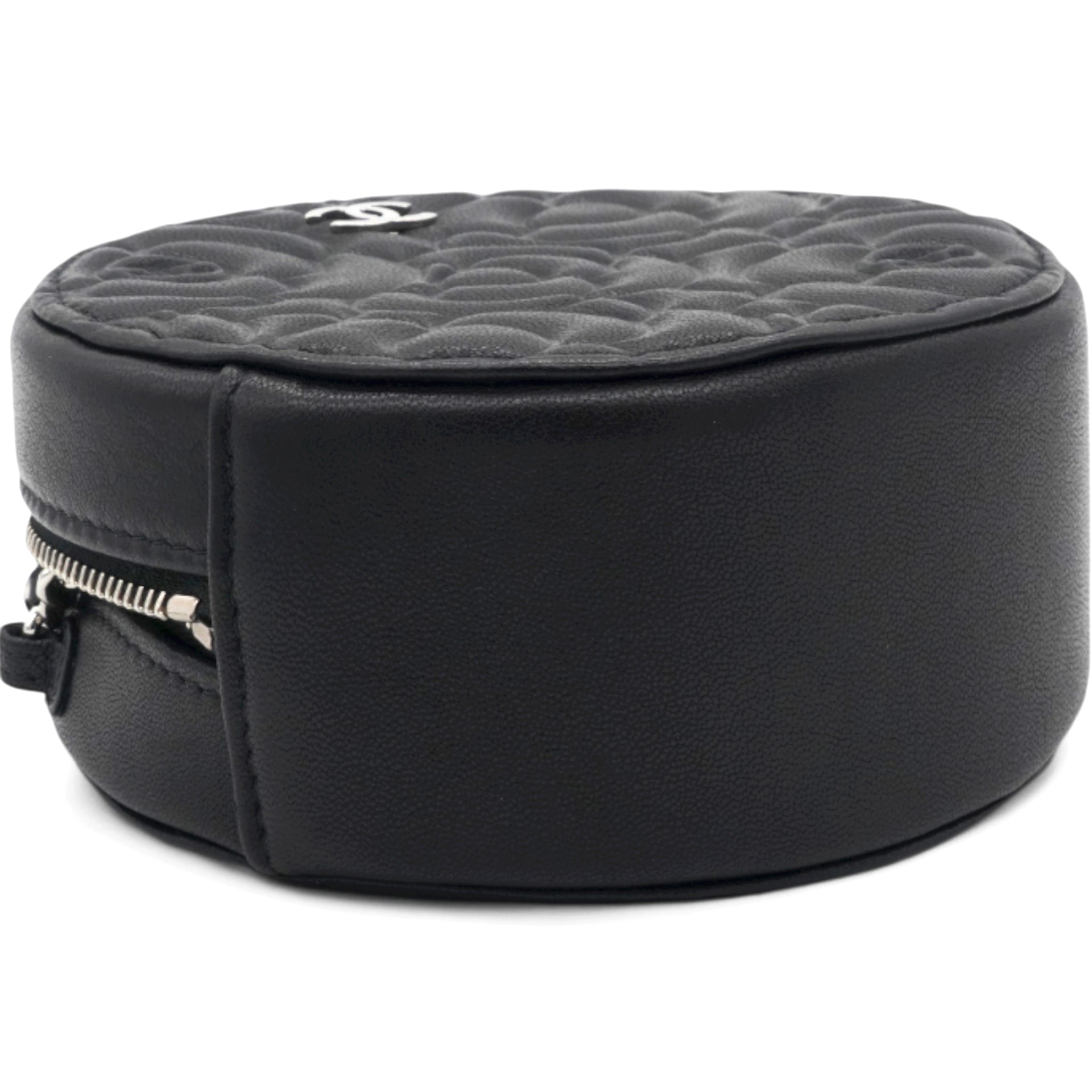 Caviar Camellia Embossed Round Clutch With Chain Black