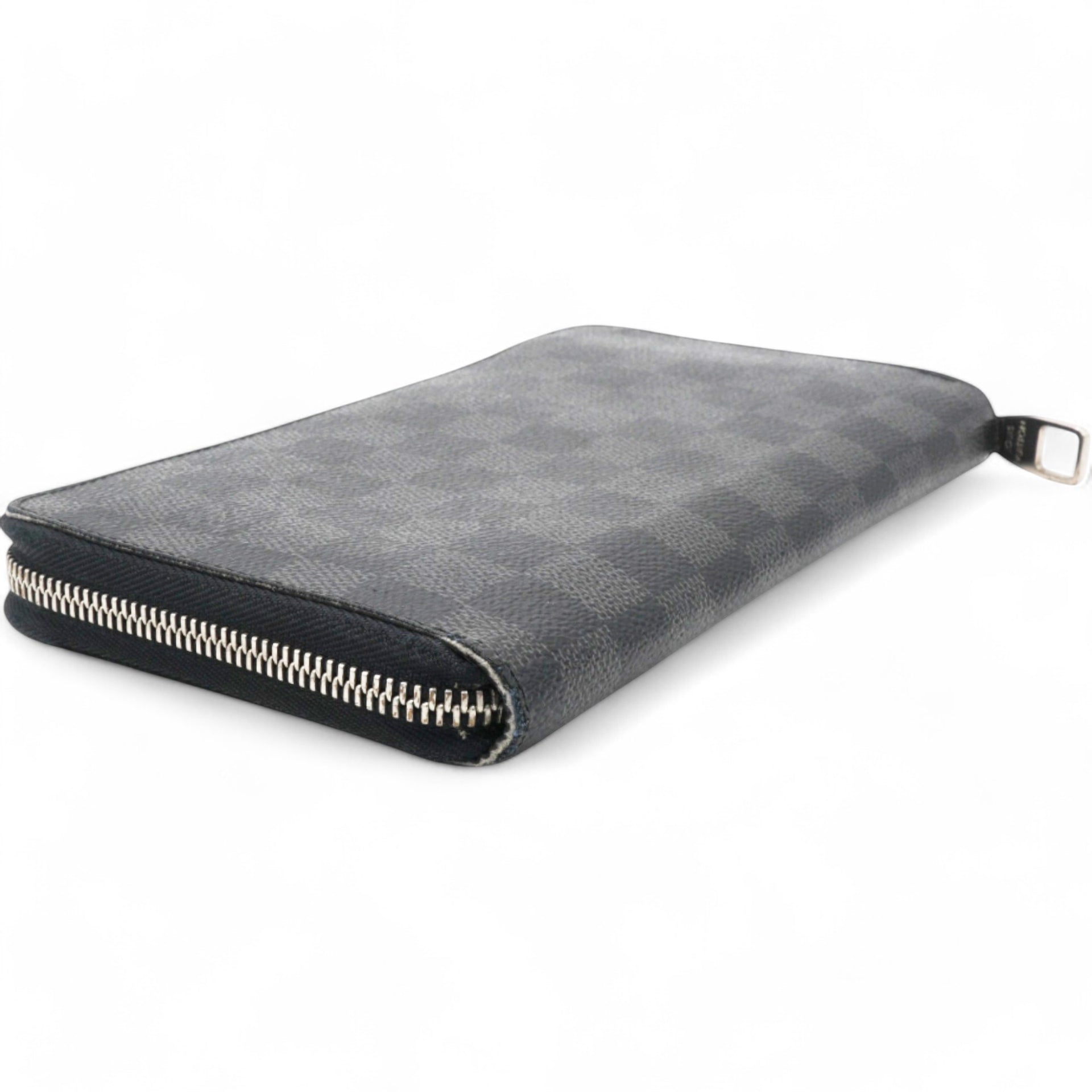 Damier Graphite Zippy Organizer Wallet