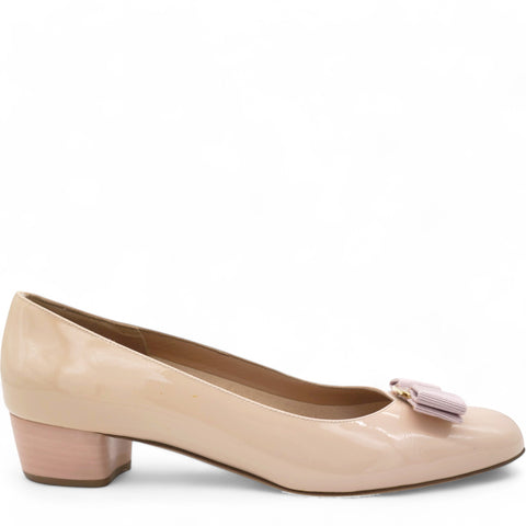 Beige Patent Leather Vara Bow Pumps Size 36.5