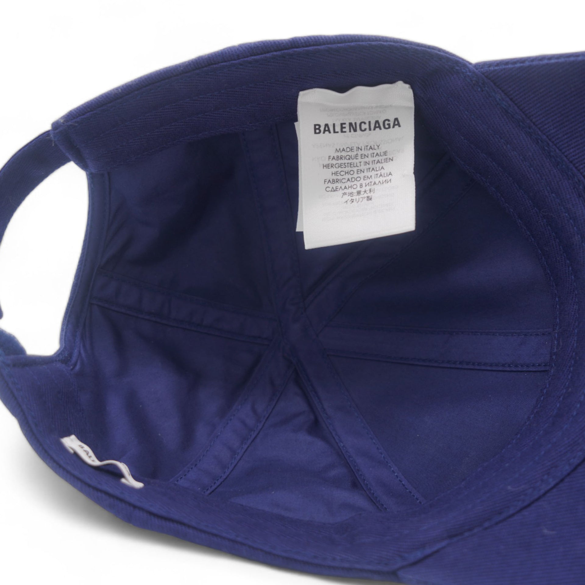 Balenciaga cap tag online