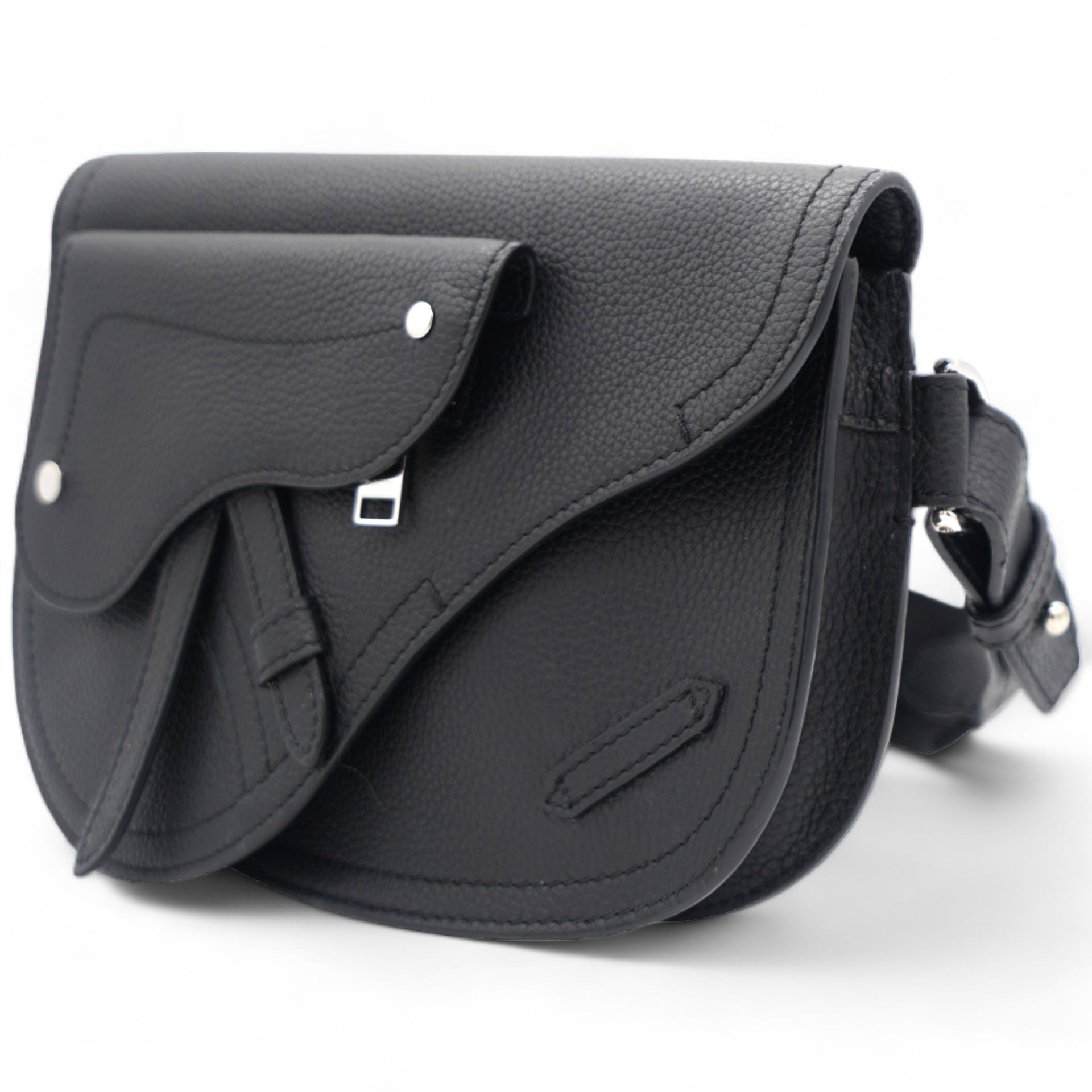 Grained Calfskin Saddle Messenger Bag Black