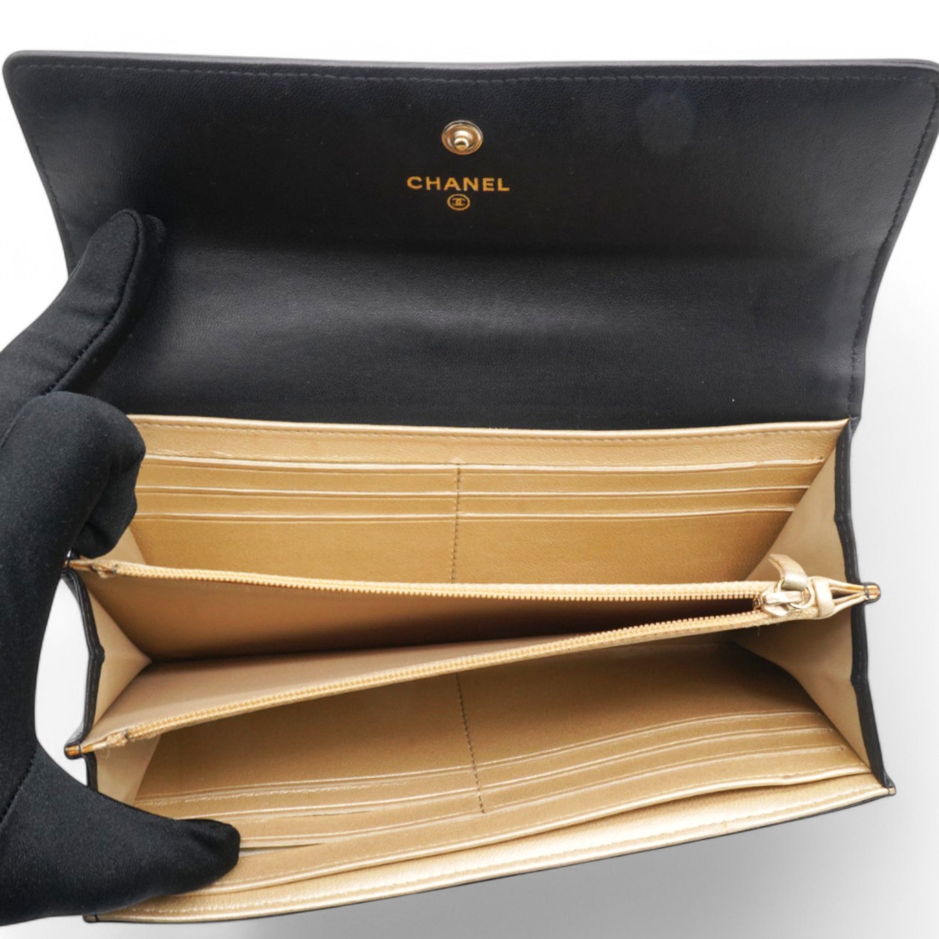 Caviar Camellia Embossed Flap Wallet Black