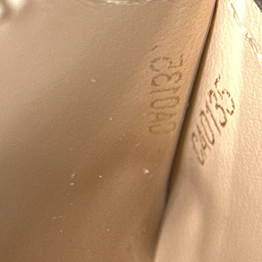 Louis Vuitton bị tố bán túi xách nhái Làm thế nào để tránh mua hàng giả  với giá thật