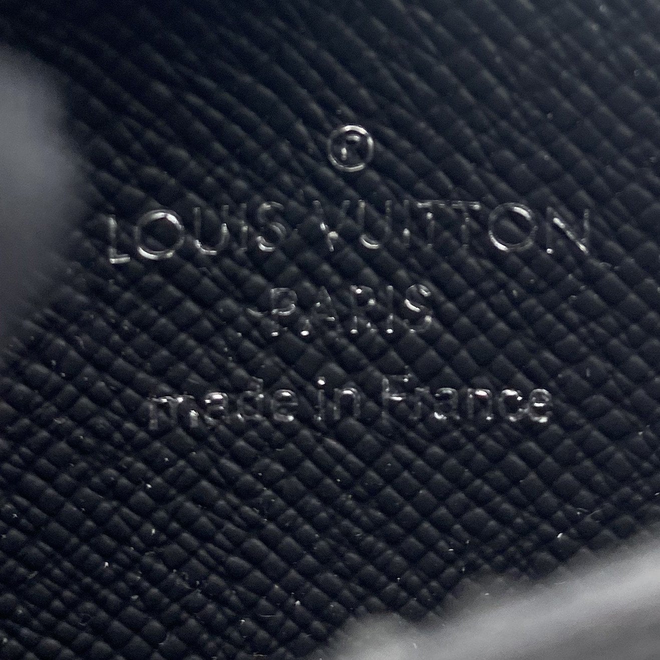 Louis Vuitton Coin Card Holder Monogram Eclipse Taiga Black