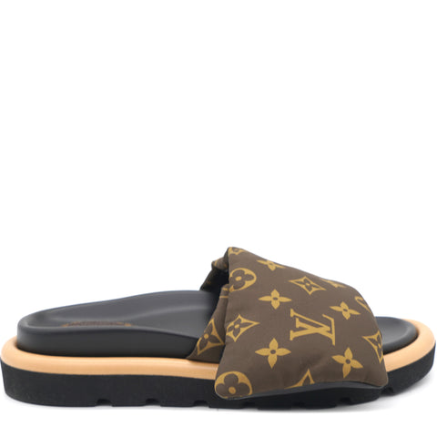 Louis Vuitton Pool Pillow Line Sandals, Black, 37