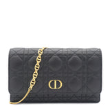 Caro Pouch Wallet on Chain Black