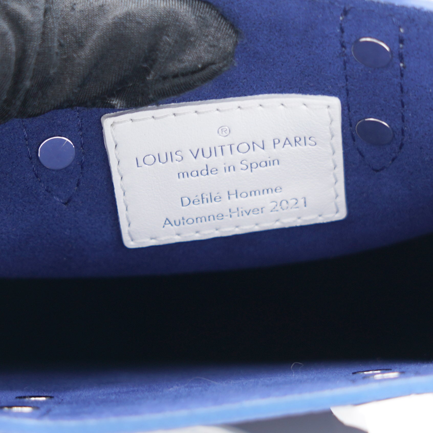 Louis Vuitton Sac Plat Xs In Bleu Marine