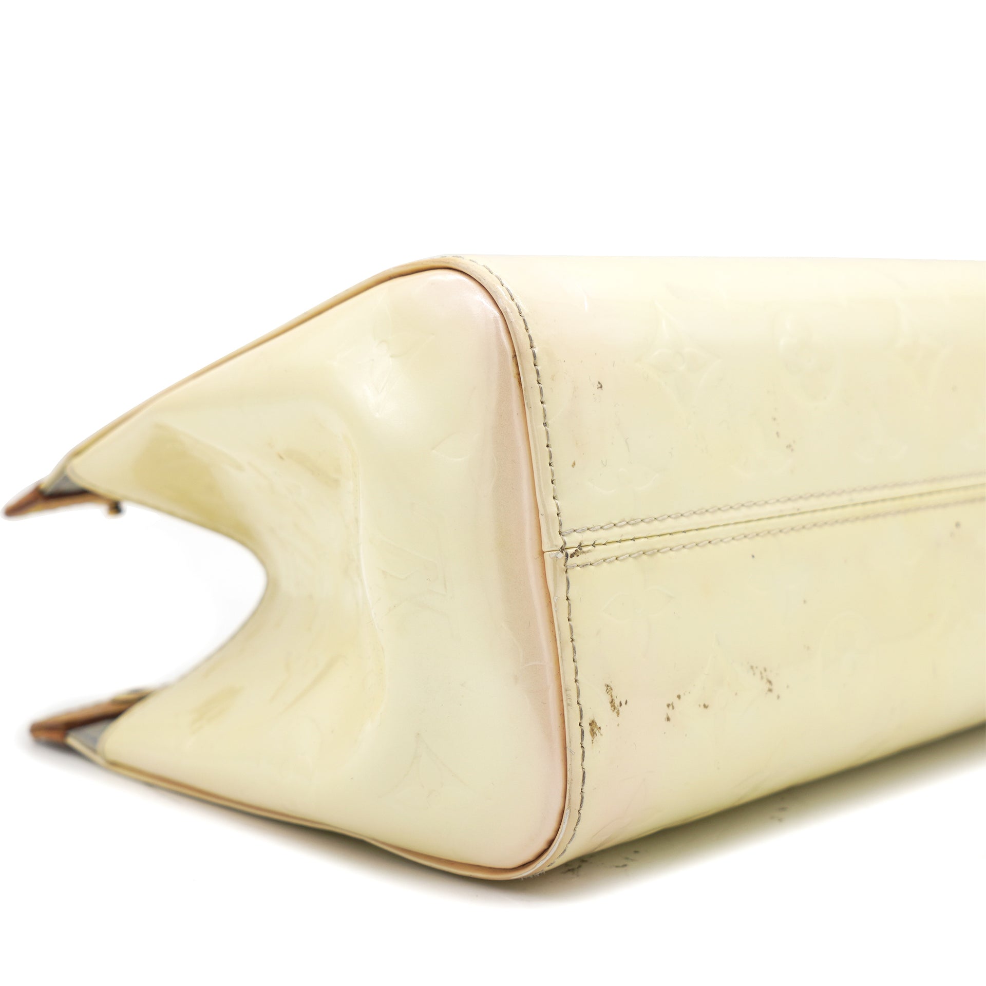 Louis Vuitton Perle Monogram Vernis Roxbury Drive Bag with Strap 861995