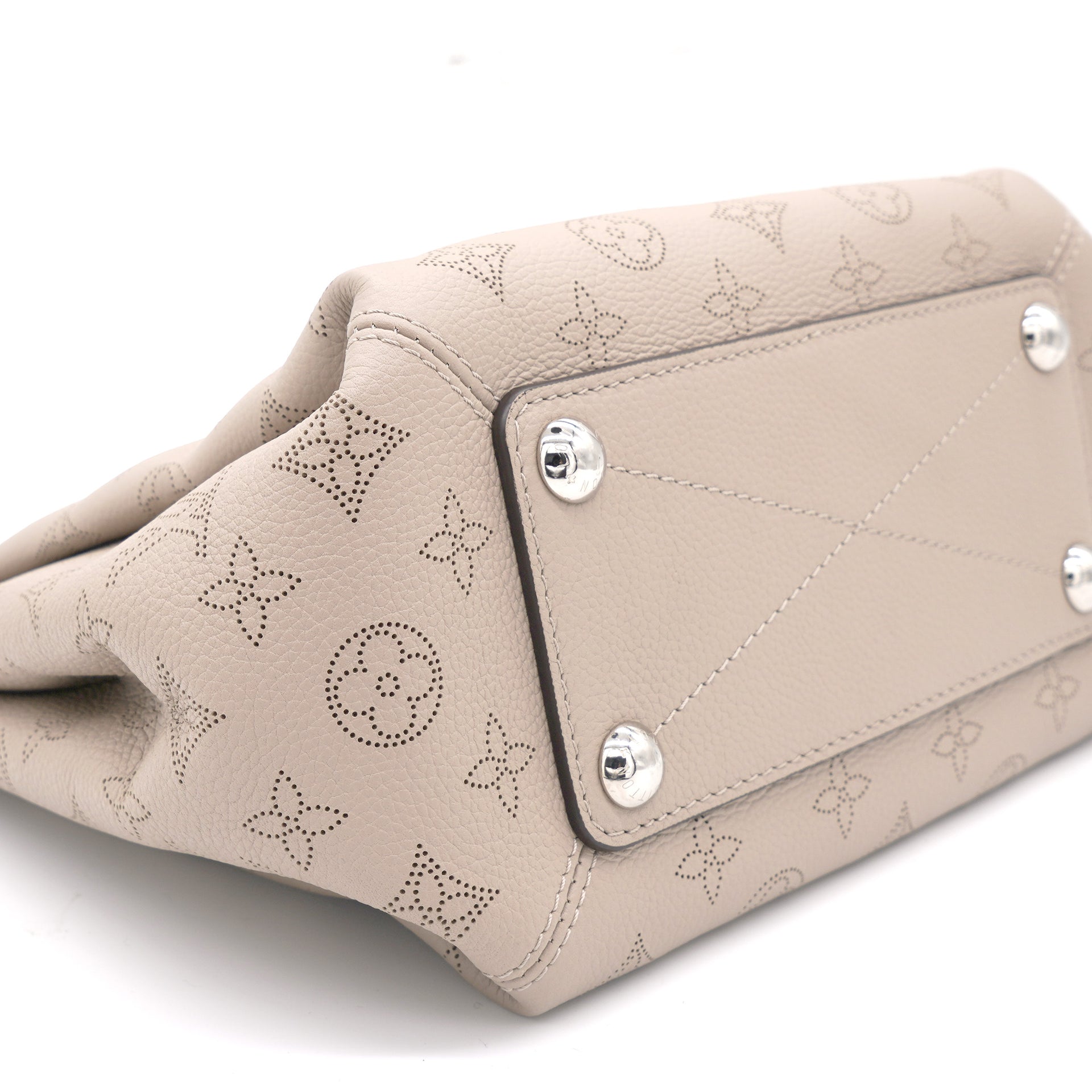 Louis Vuitton Galet Monogram Mahina Leather Babylone Chain BB Bag