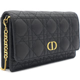 Caro Pouch Wallet on Chain Black