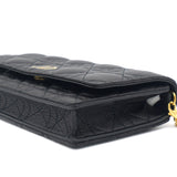 Caro Pouch Wallet on Chain Black