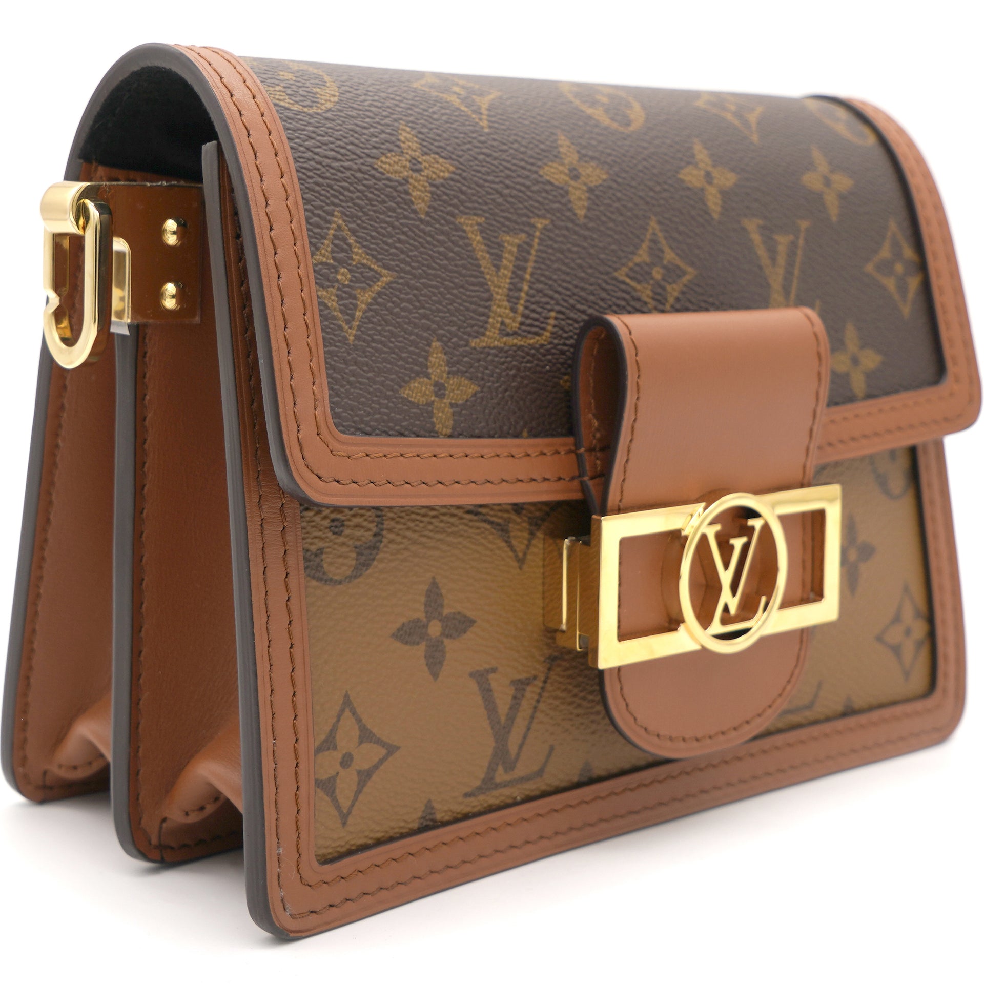 6 Features That Makes Louis Vuitton Mini Dauphine Our Bag Of The Month! 