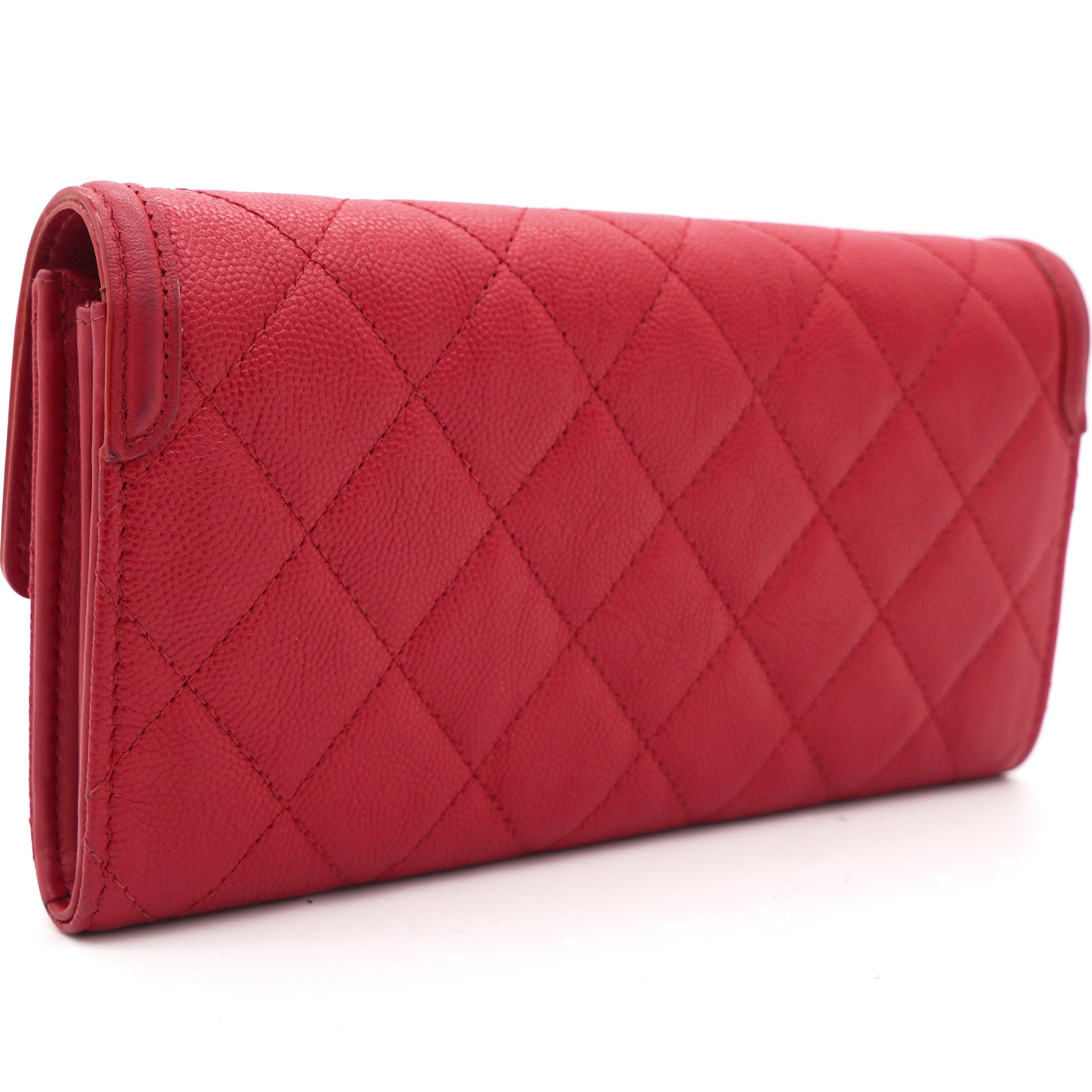 Caviar Quilted Large Filigree Gusset Flap Wallet Red