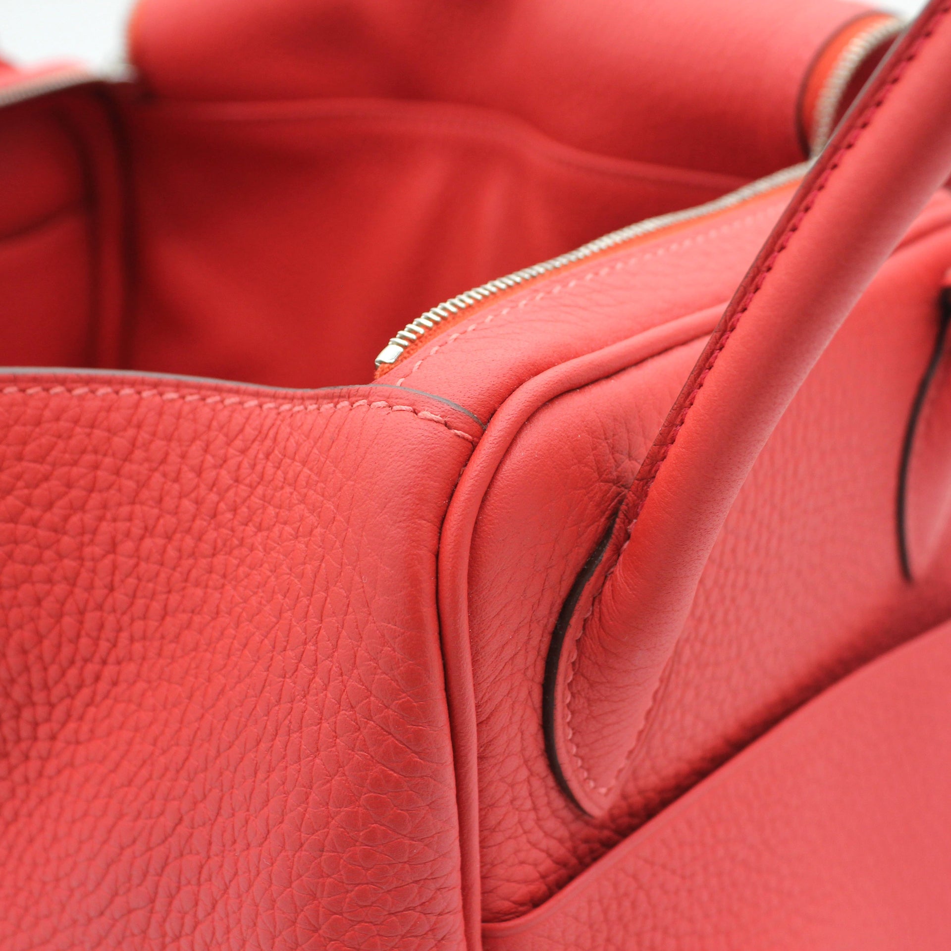 A ROUGE TOMATE CLÉMENCE LEATHER LINDY 26 WITH PALLADIUM HARDWARE, HERMÈS,  2016