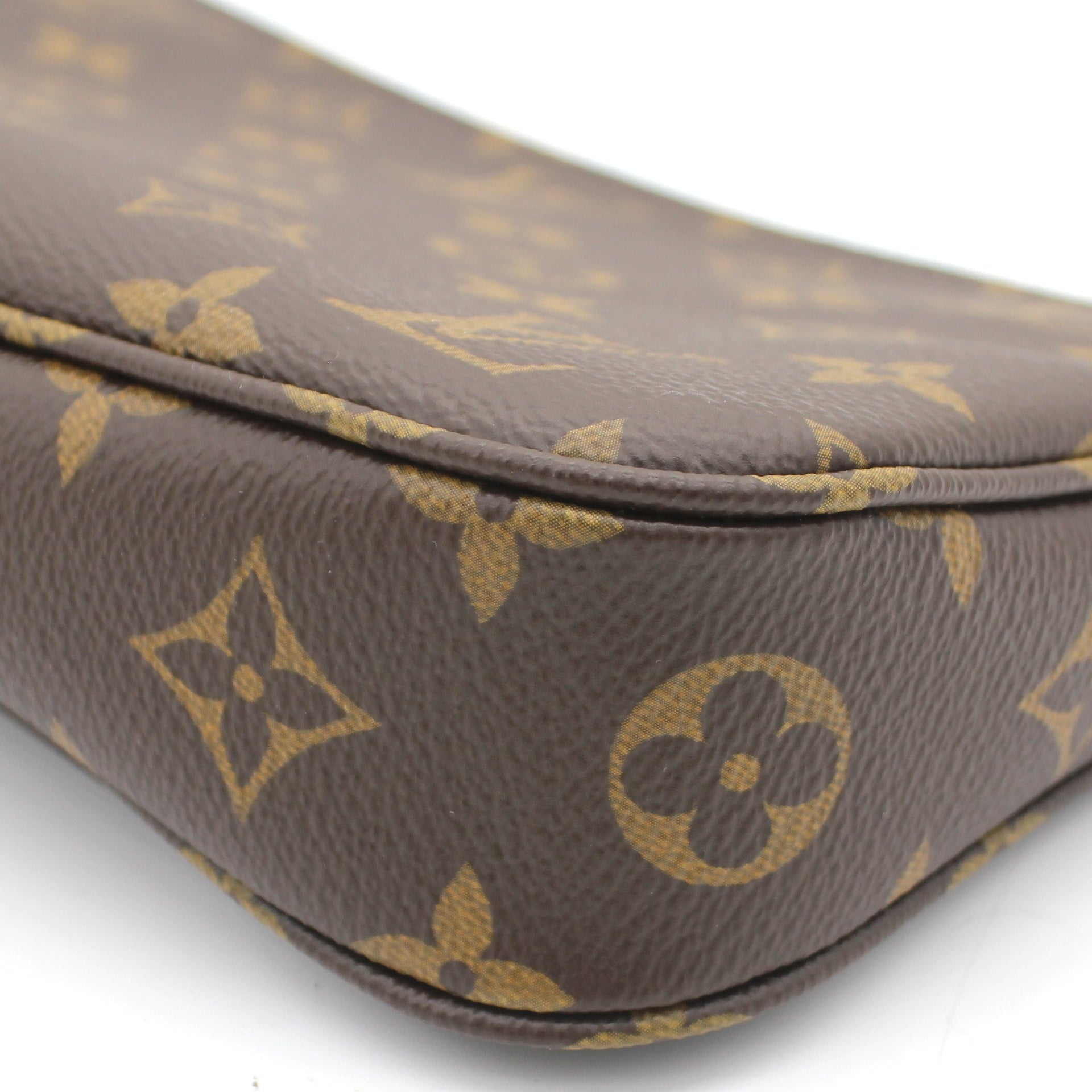 Louis Vuitton Graffiti Monogram Canvas Pochette Accessories, myGemma, AU