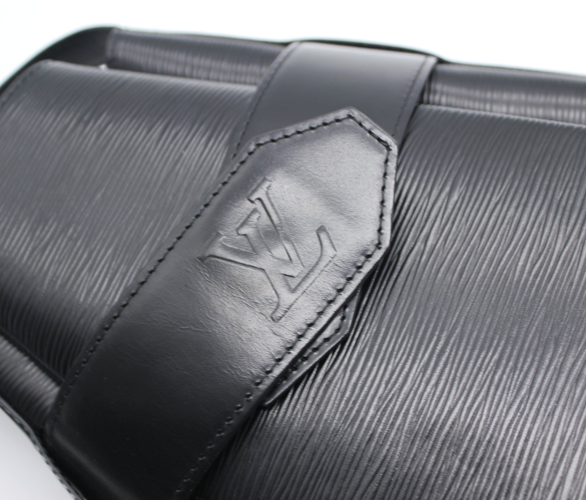 Louis Vuitton Vintage Louis Vuitton Sac Depaule GM Black Epi Leather